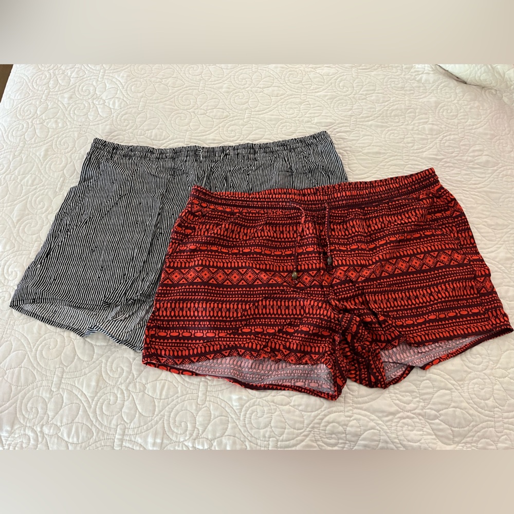 Women’s Aztec Print Shorts